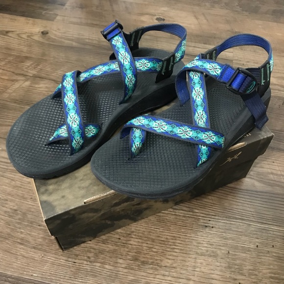 chacos womens 11
